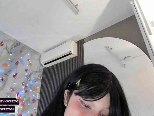 Katemoss70 Katemoss70