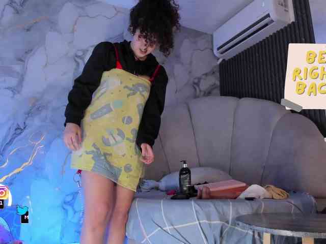 Katemoss70 Katemoss70