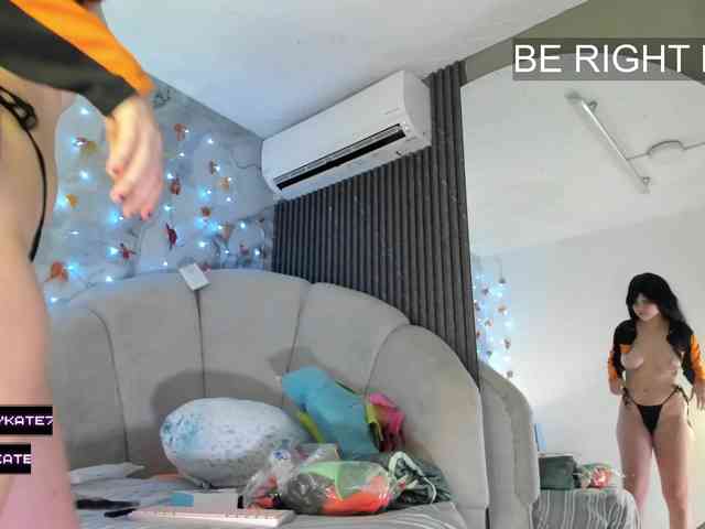 Katemoss70 Katemoss70