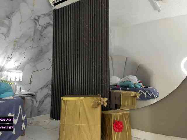 Katemoss70 Katemoss70