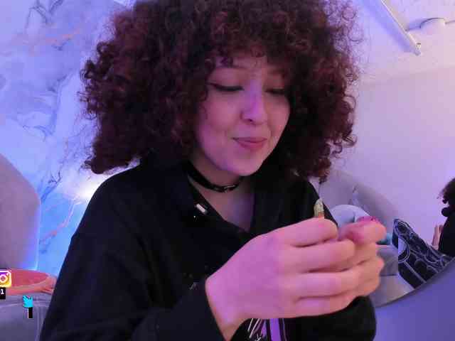 Katemoss70 Live Webcam on BongaCams