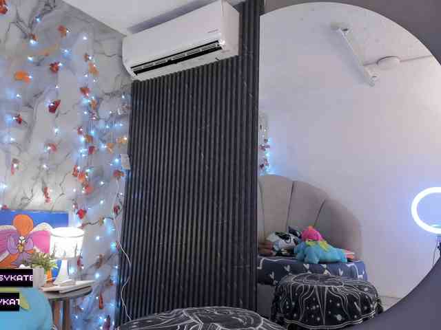 Katemoss70 Katemoss70