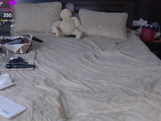 HairyCrotch's BongaCams show and profile