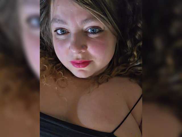 HairyCrotch from BongaCams is Freechat