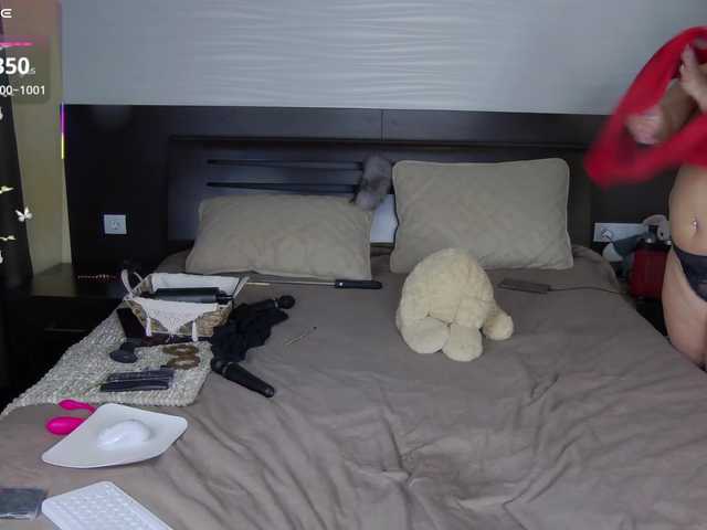 HairyCrotch's BongaCams show and profile