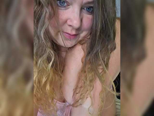 HairyCrotch's BongaCams show and profile