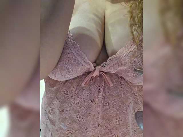 HairyCrotch's BongaCams show and profile