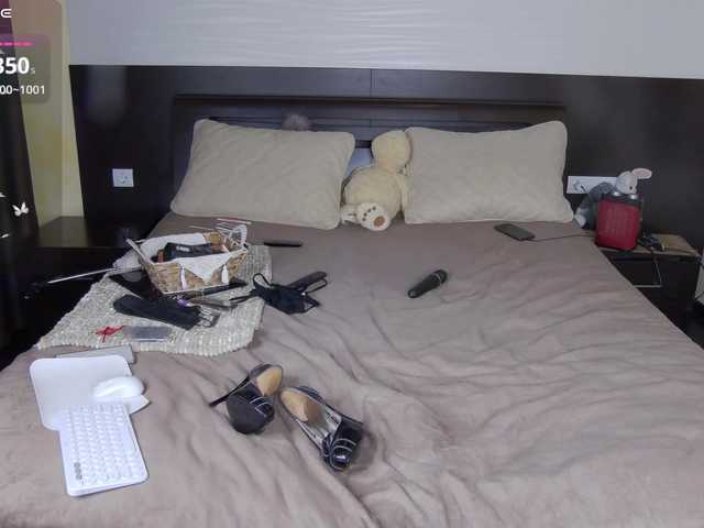 HairyCrotch's BongaCams show and profile