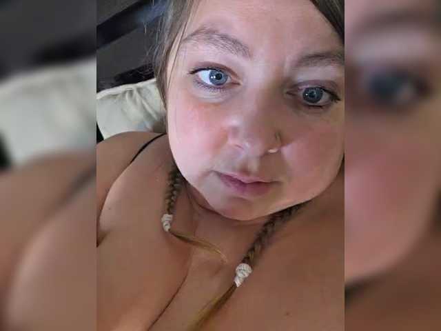 HairyCrotch's BongaCams show and profile