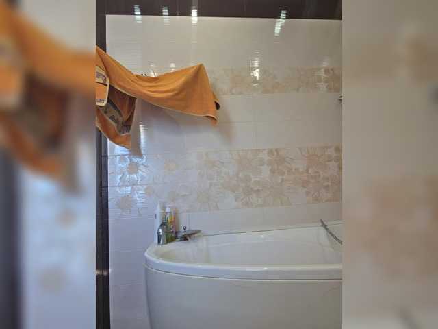 HairyCrotch's BongaCams show and profile