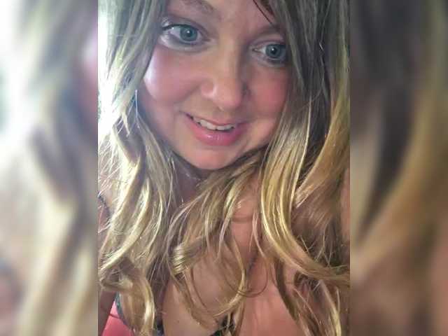 Discover HairyCrotch from BongaCams