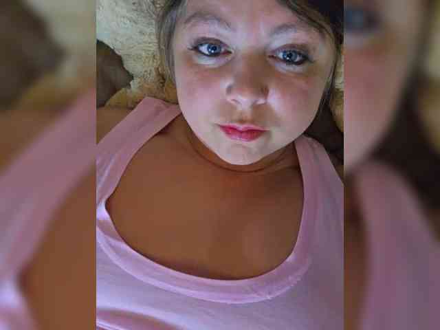 FLUFFY_BEAUTY webcam