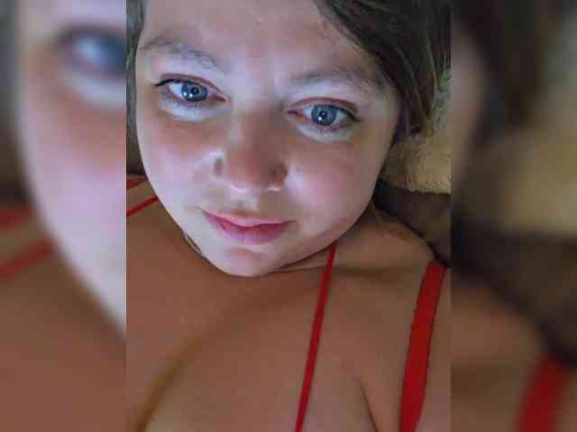 FLUFFY_BEAUTY webcam