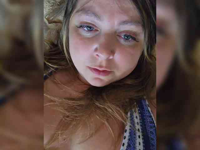 FLUFFY_BEAUTY webcam