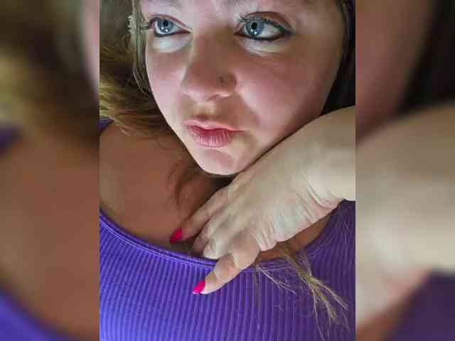FLUFFY_BEAUTY webcam