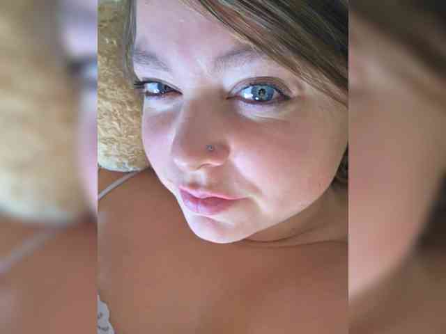 HairyCrotch Live Webcam on BongaCams