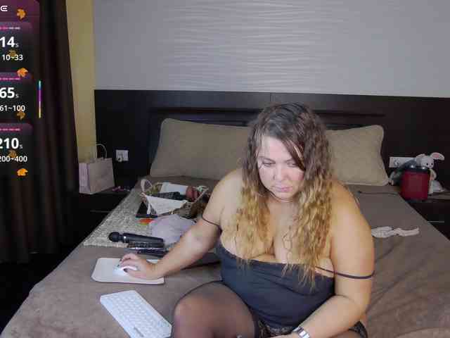 FLUFFY_BEAUTY webcam