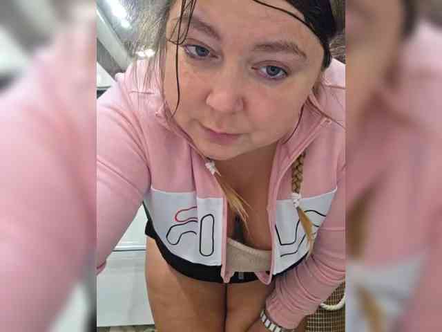 FLUFFY_BEAUTY webcam