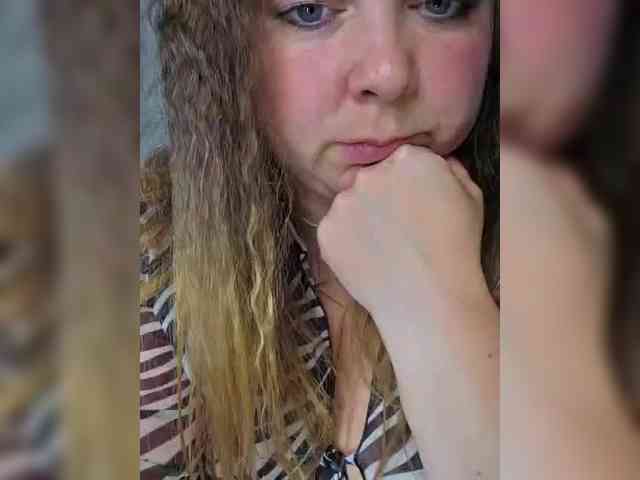 FLUFFY_BEAUTY webcam