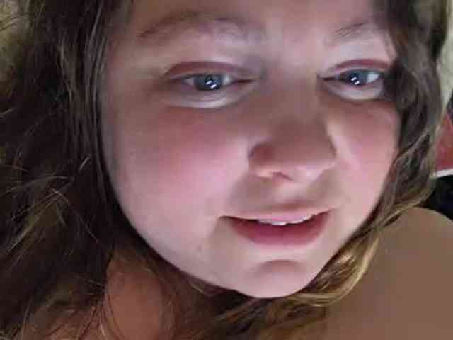 FLUFFY_BEAUTY webcam