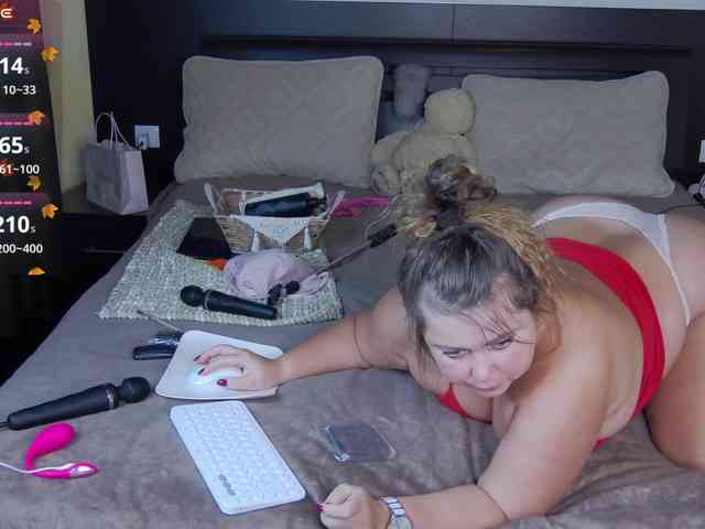 HairyCrotch Live Webcam on BongaCams