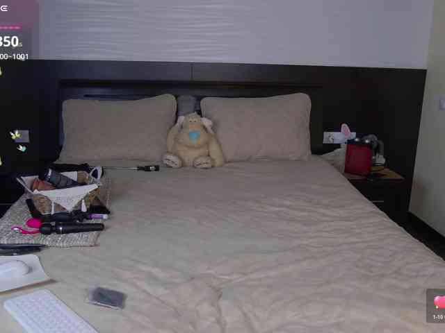 FLUFFY_BEAUTY webcam