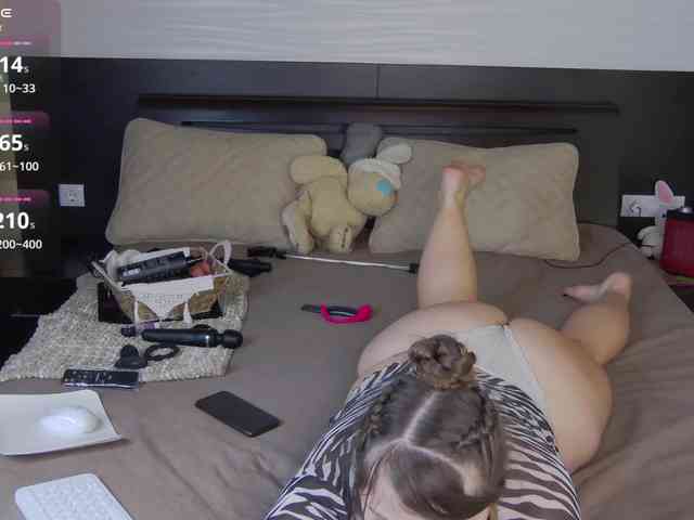 FLUFFY_BEAUTY webcam