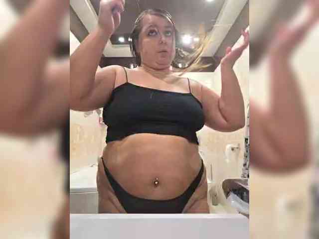 FLUFFY_BEAUTY webcam