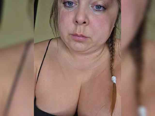 FLUFFY_BEAUTY webcam