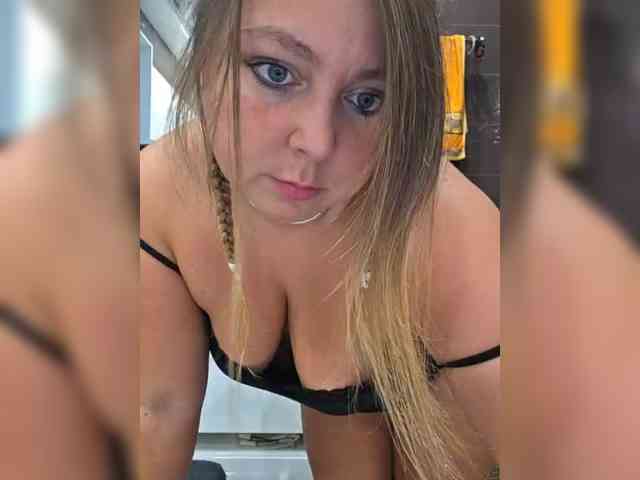 FLUFFY_BEAUTY webcam