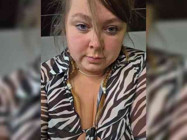 FLUFFY_BEAUTY webcam