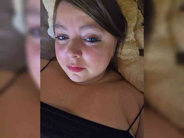 FLUFFY_BEAUTY webcam