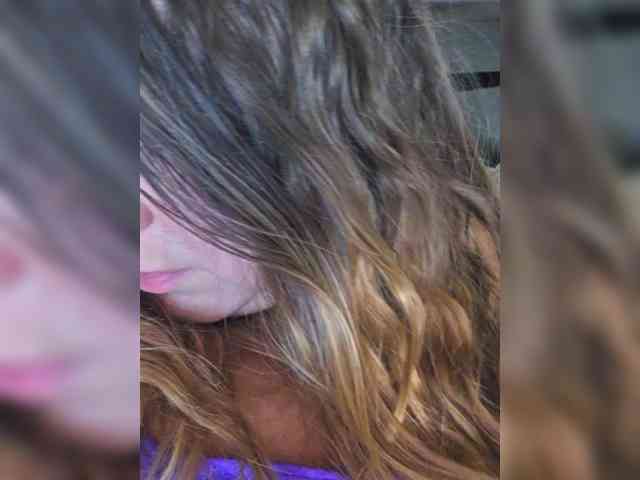 FLUFFY_BEAUTY webcam