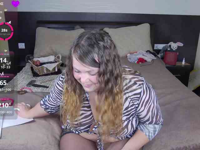 FLUFFY_BEAUTY webcam