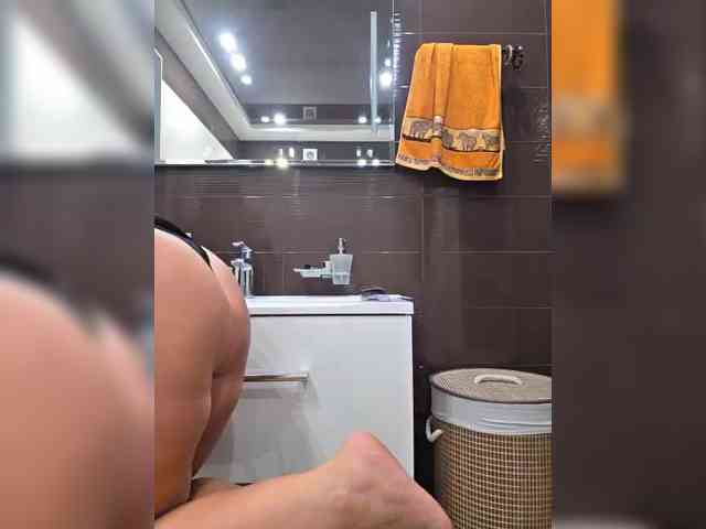 FLUFFY_BEAUTY webcam