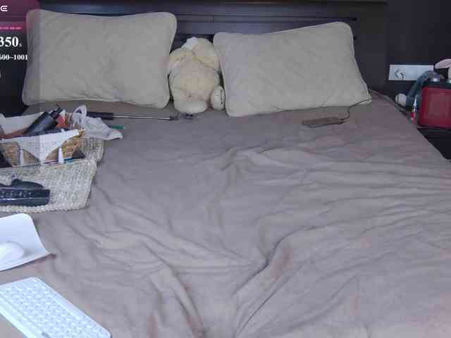 FLUFFY_BEAUTY webcam