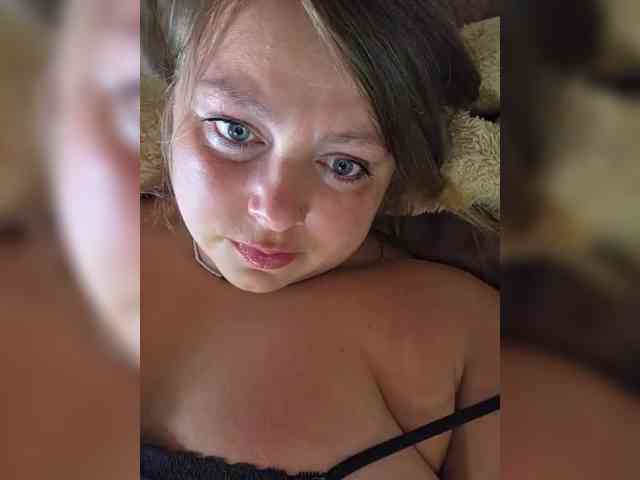 FLUFFY_BEAUTY webcam