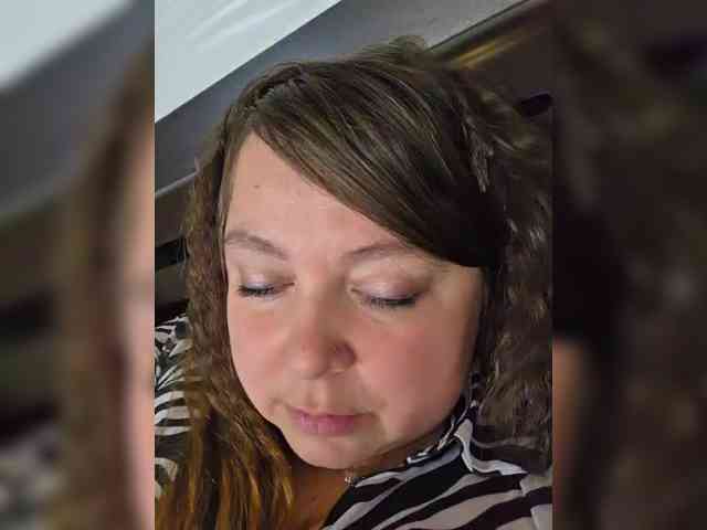 FLUFFY_BEAUTY webcam