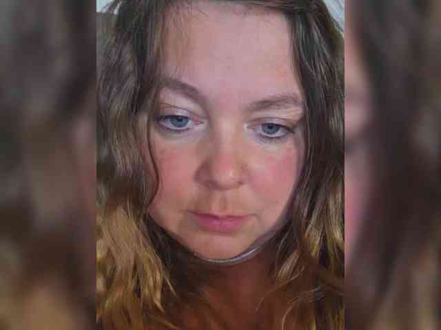 FLUFFY_BEAUTY webcam