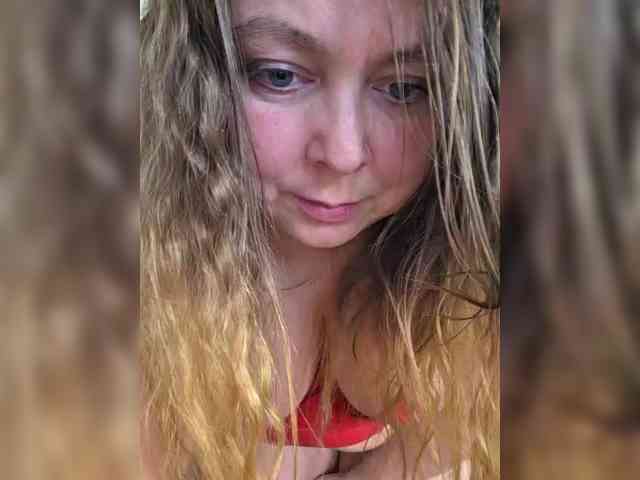 FLUFFY_BEAUTY webcam