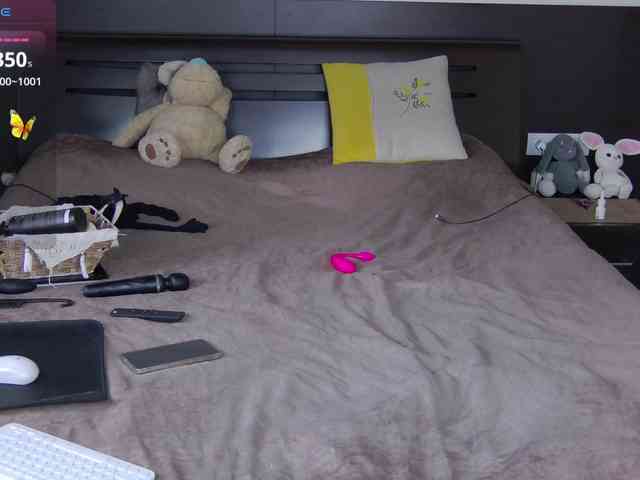 FLUFFY_BEAUTY webcam