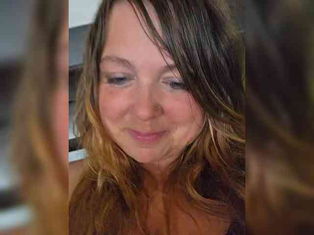 FLUFFY_BEAUTY webcam