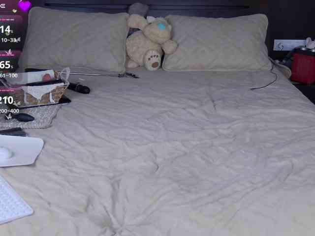 FLUFFY_BEAUTY webcam