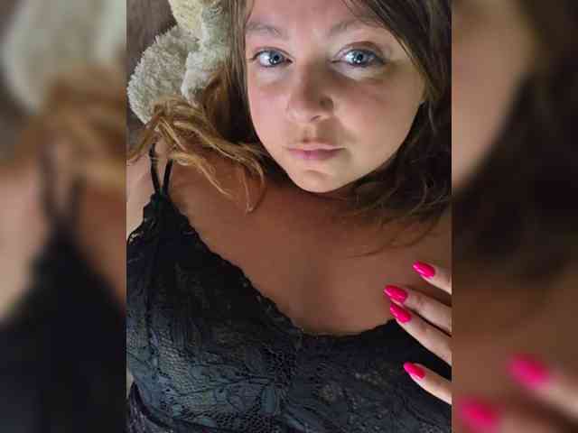 FLUFFY_BEAUTY webcam