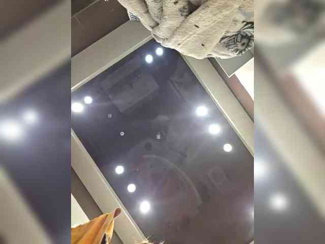 FLUFFY_BEAUTY webcam