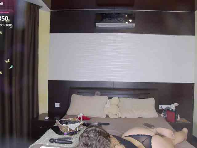 FLUFFY_BEAUTY webcam