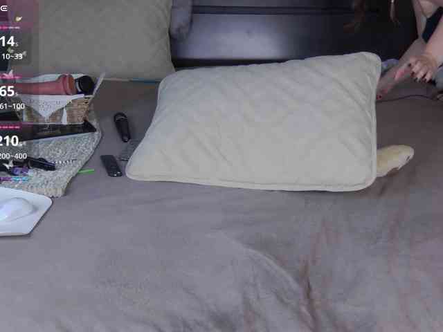 HairyCrotch Live Webcam on BongaCams