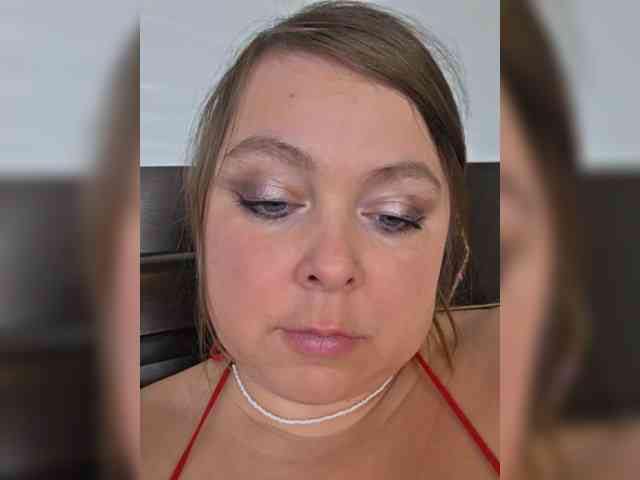 FLUFFY_BEAUTY webcam