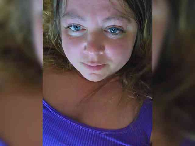 FLUFFY_BEAUTY webcam