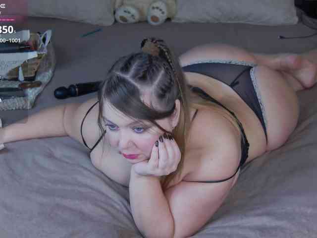 FLUFFY_BEAUTY webcam